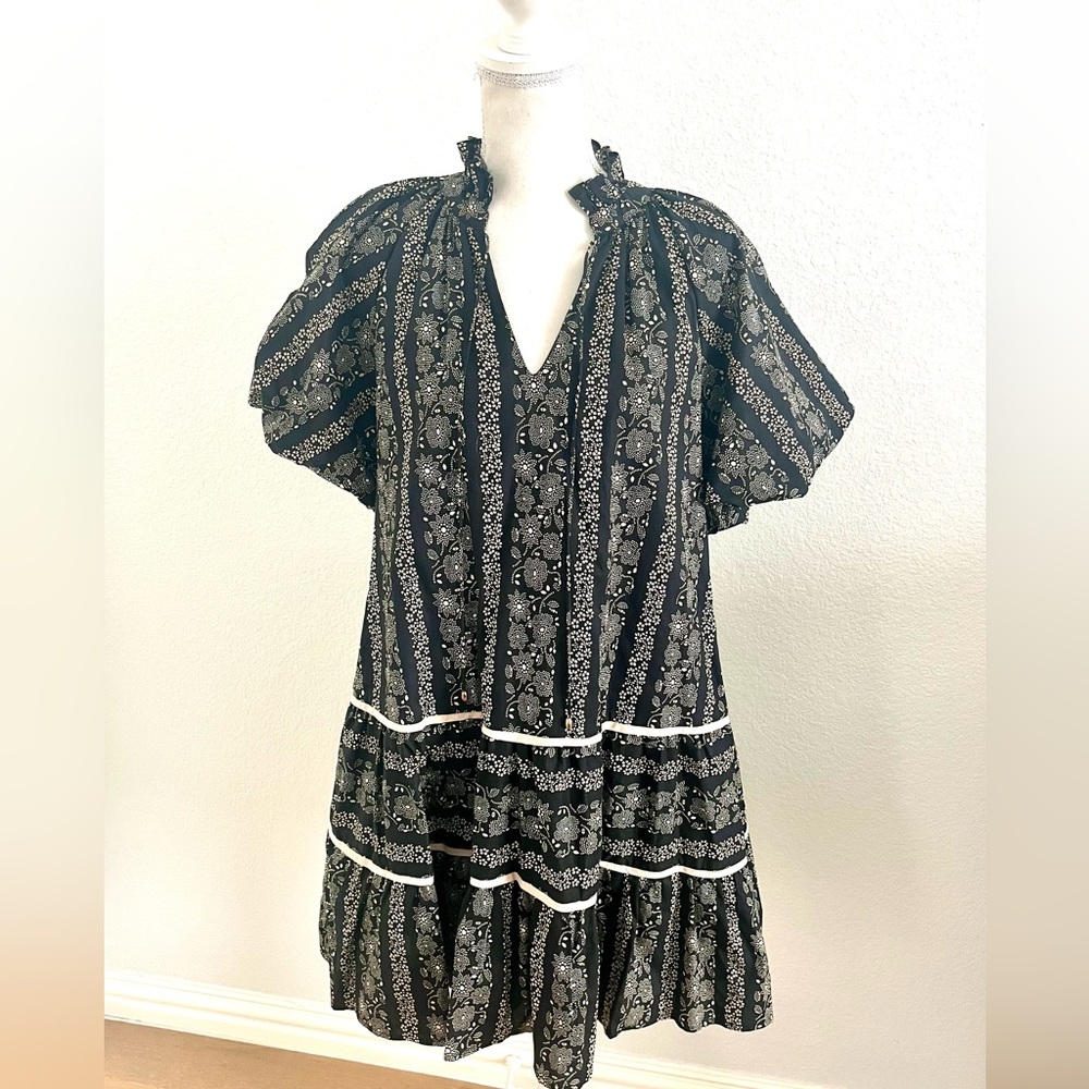 Entro Black and White Floral Mini Dress